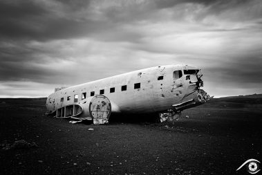 dc3 plane avion islande iceland photographie photography trip travel voyage nikon d800 europe nature paysage landscape summer été long exposure, pose longue, noir et blanc, black and white